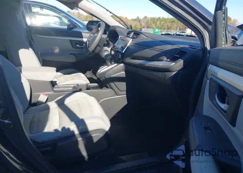 2017 Honda Cr-V Lx z USA, uszkodzony, nr VIN 7FARW5H36HE002659